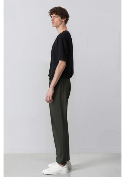 Jogger Pantolon Beli Bağcıklı Cepli Düz Paça D8641AX24AU indirimleri