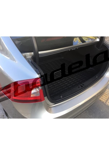 2015 Volvo S60 Sedan 3D Kauçuk Bagaj Havuzu modelleri