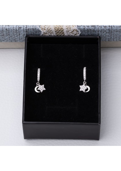 Ayyıldız Model Zirkon Taşlı 925 Ayar Gümüş Kadın Küpe fırsatları