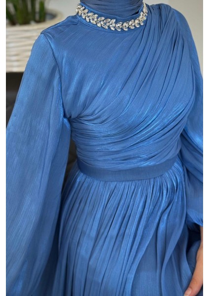 Cyrus Boynu Taşlı Mavi indirimleri