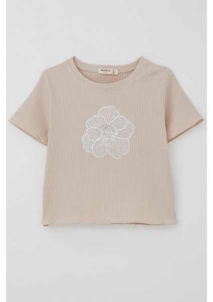 Kız Çocuk Tişört Tül Çiçek Armalı Boncuk Aksesuarlı Kemer Boy 8-14 Yaş, Bej
