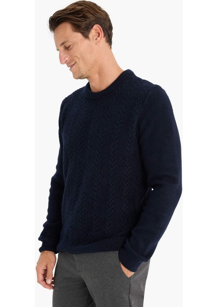 Standart Fit Bisiklet Yaka Triko Kazak E1007Ax24Wn fırsatları