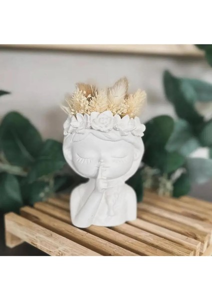 Çiçekli Kız Biblo Saksı – Zarif ve Masalsı Dekor fiyatları