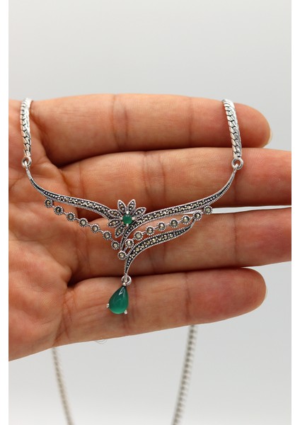 Zümrüt Taşlı Prenses Model Markazit Taşlı Gümüş Kadın Gerdanlık 201024282 modelleri