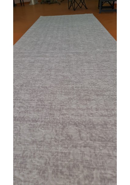 Konforsa Krem Bej ve Hafif Kahve Desenli Yumuşak Dokulu Modern Embos Desenli Halı modelleri