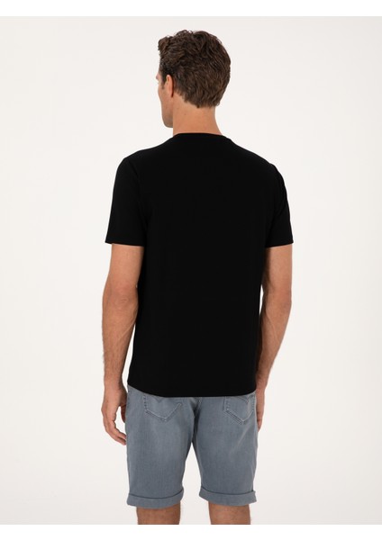 Erkek Siyah Regular Fit Baskılı Bisiklet Yaka T-shirt 50311681-VR046 indirimleri