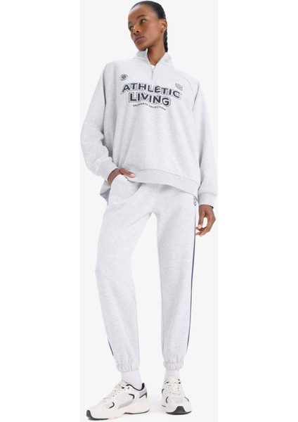 Fit Oversize Geniş Kalıp Dik Yaka Slogan Baskılı Sporcu Sweatshirt D7754AX25SP