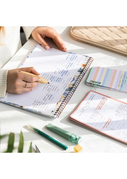 A4 Haftalık ve Günlük 3’lü Masaüstü Süresiz Planlayıcı Set – Çiçekler modelleri