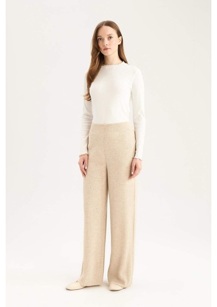 Relax Fit Triko Pantolon Geniş Bol Paça Basic Düz Beli Lastikli E2940AX24WN fırsatları