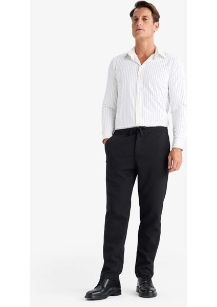 Regular Fit Normal Kesim Kumaş Pantolon Cepli Düz Paça E2937AX24WN fırsatları