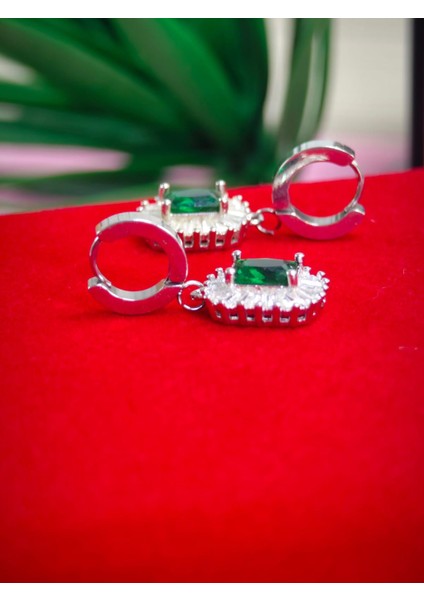 Küpe Renk Atmaz ve Kararmayapmaz