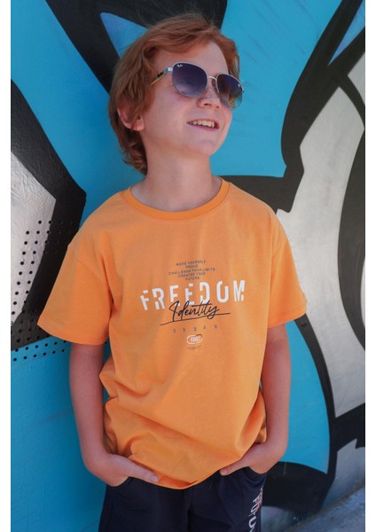 Erkek Çocuk Tişört Yazı Bakılı 5-10 Yaş, Hardal Sarı fiyatları