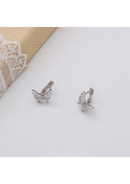 Kelebek Model 925 Ayar Gümüş Zirkon Taşlı Kadın Küpe modelleri