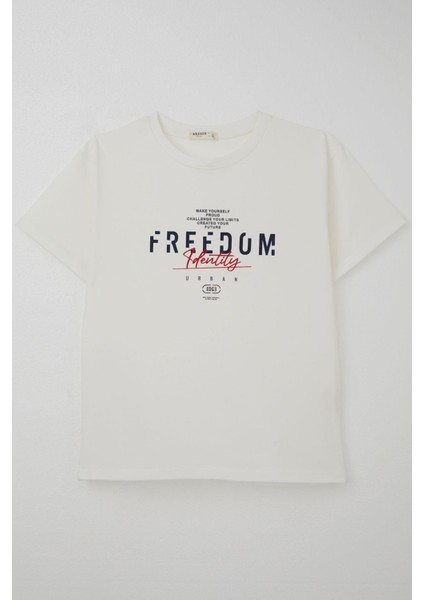 Erkek Çocuk Tişört Yazı Bakılı 5-10 Yaş, Ekru