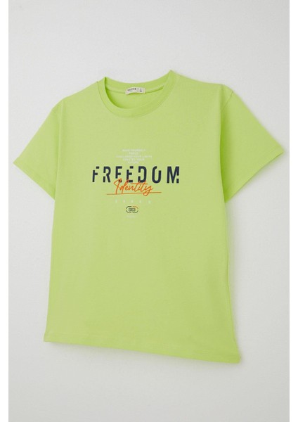 Erkek Çocuk Tişört Yazı Bakılı 5-10 Yaş, Fıstık Yeşili modelleri