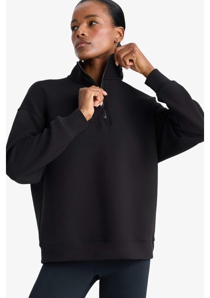 DeFactoFit Oversize Geniş Kalıp Dik Yaka Sporcu Sweatshirt D3796AX24WN modelleri