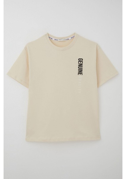 Erkek Çocuk Tişört Sırt Kısmı Yazı Baskılı 9-14 Yaş, Krem