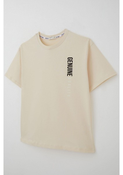 Erkek Çocuk Tişört Sırt Kısmı Yazı Baskılı 9-14 Yaş, Krem modelleri