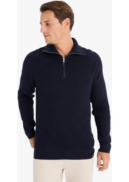 Standart Fit Dik Yaka Fermuarlı Triko Kazak D4209AX24WN modelleri