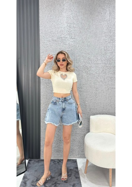 Glow Taş Işlemeli Kalp Detaylı Yarım Kollu Crop Triko Tişört modelleri