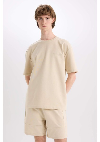 Slim Fit Dar Kesim Dar Paça Basic Düz Şort B8674AX25SP