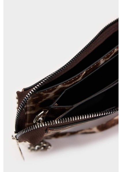 Kadın Zımba Detaylı Leopar Desenli Suni Deri Çapraz Çanta E0716AXNS indirimleri