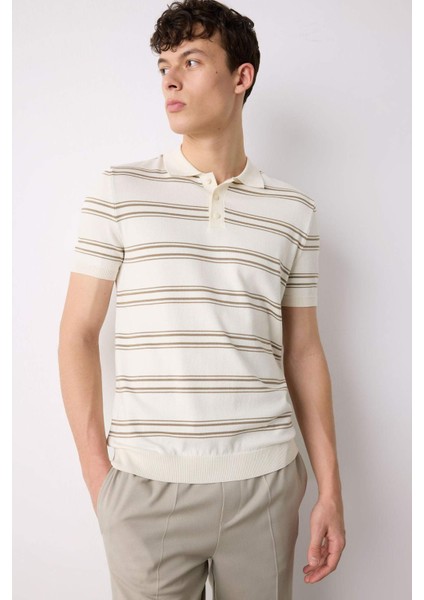 Regular Fit Polo Yaka Kısa Kollu Yumuşak Tuşeli Triko Tişört E2665AX25SP modelleri