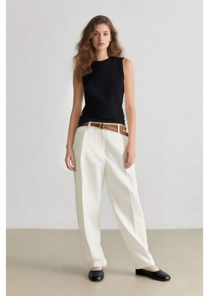 Carrot Fit Gabardin Kumaş Pantolon Kemerli Yüksek Bel Kısa Paça D2732AX25SP