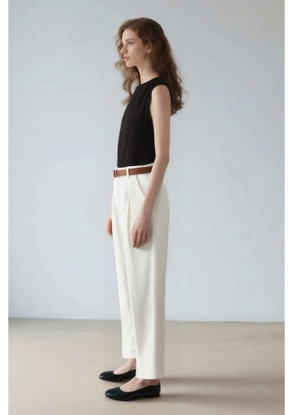Carrot Fit Gabardin Kumaş Pantolon Kemerli Yüksek Bel Kısa Paça D2732AX25SP