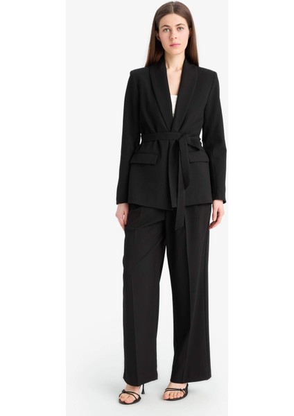 Regular Fit Kuşaklı Basic Düz Blazer Ceket E7346AX25SP indirimleri