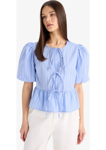 Regular Fit Bisiklet Yaka Çizgili Önden Bağlamalı Poplin Kısa Kollu Bluz E2670AX25SP fırsatları