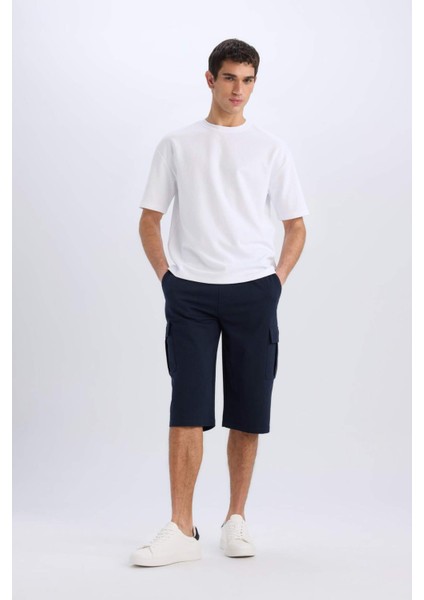Slim Fit Dar Kesim Kargo Cepli Basic Düz Kapri Şort T4693AZ25SM