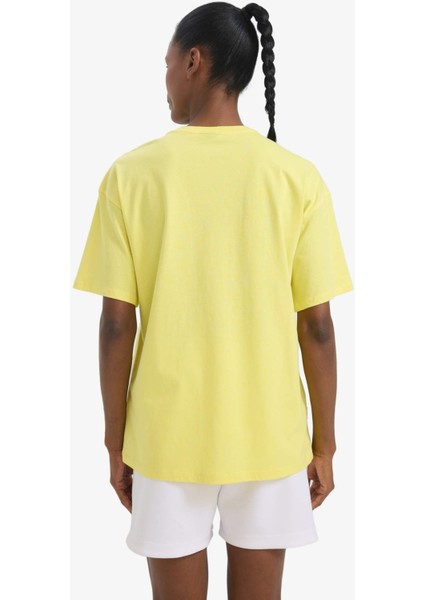 Defactofit Nba Los Angeles Lakers Oversize Fit Bisiklet Yaka Kısa Kollu TIŞÖRT Y1562AZ25SM indirimleri