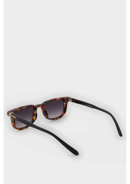 Kadın Leopar Plastik ÇerçeveSiyah Cam Klasik UV Güneş Gözlüğü F0608AXNS indirimleri