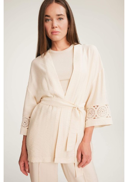 Regular Fit Uzun Kollu Kuşaklı Kimono F0986AX25SM