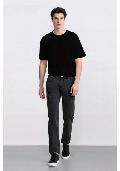 %100 Pamuk Relax Fit Rahat Kesim Düz Paça Kargo Cepli Jean Pantolon F2372AX25SP fiyatları