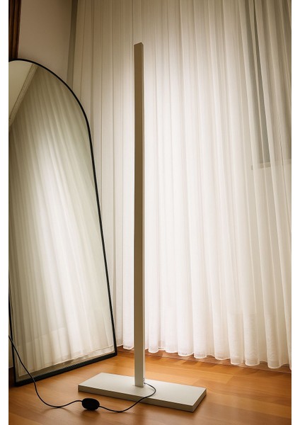 LED Lambader Köşe Aydınlatma Modern Minimal Tasarım Gün Işığı Renk Salon ve Yatak Odası Için Şık Lamba