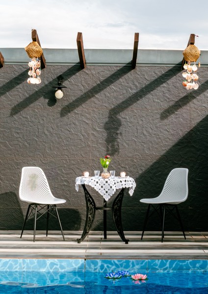 Safir Sandalye – Metal Ayaklı Modern Mutfak Kafe Restoran Ofis Sandalyesi