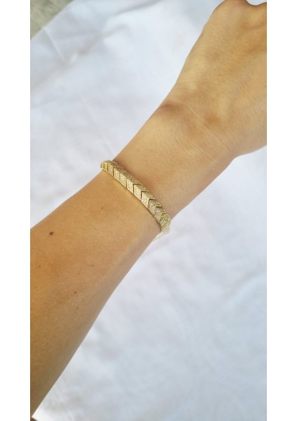 Vıp Seri Paslanmaz Çelik 14K Altın Kaplama Taşlı Gold Bileklik