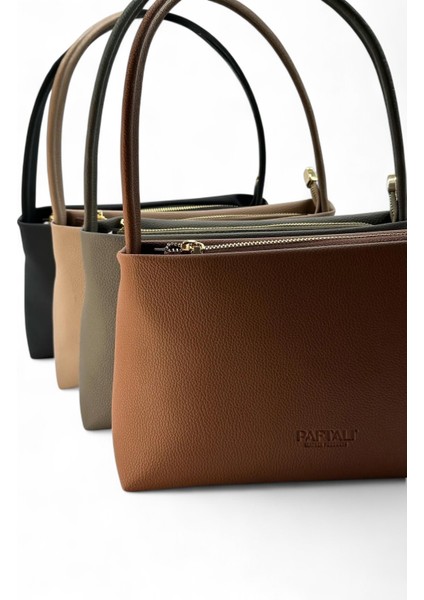 Kadın Basic Tek Saplı Fermuarlı Baget El ve Omuz Çantası 27X15X7 cm
