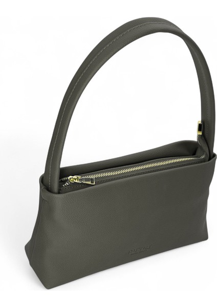 Kadın Basic Tek Saplı Fermuarlı Baget El ve Omuz Çantası 27X15X7 cm