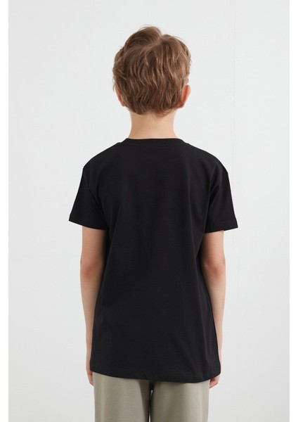 %100 Pamuk Yazı Baskılı Erkek Çocuk Tişört fırsatları