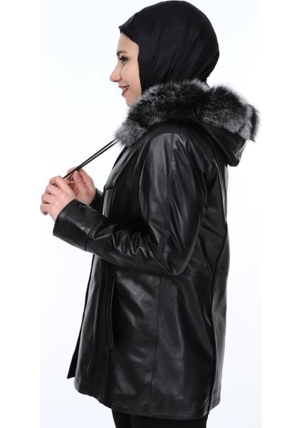 Hakiki Kuzu Derisi Siyah Kürklü Kieran Kadın Ceket fırsatları