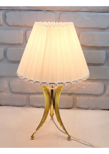 Modern Dekoratif Gold Metal Angel Model Açık Krem El Yapımı Pileli Kumaş Şapkalı Abajur fiyatları