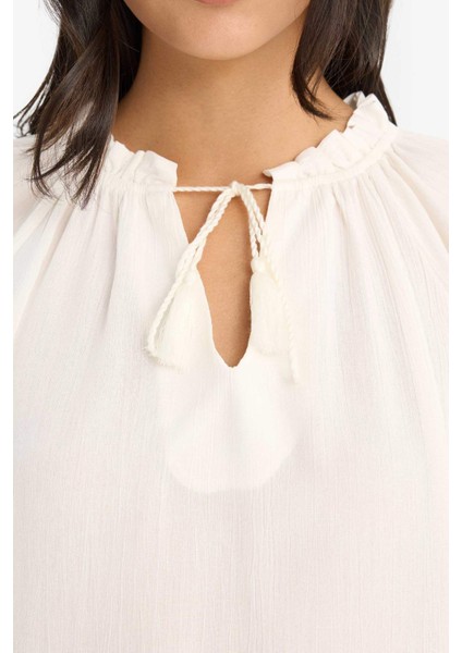 Regular Fit Bisiklet Yaka Krinkıl Kumaş Uzun Kollu Bluz E9429AX25SM indirimleri