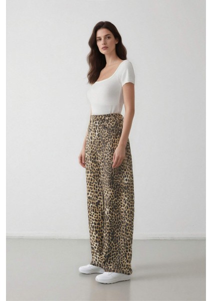 Baggy Fit Leopar Desenli Yüksek Bel Standart Boy Gabardin Pantolon D8149AX25SP modelleri