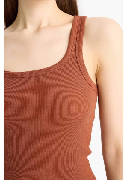 Slim Fit Dar Kesim Basic Düz Yuvarlak Yaka Fitilli Kaşkorse Atlet E5539AX25SM