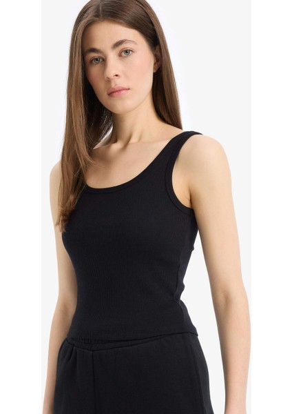 Slim Fit Dar Kesim Basic Düz Yuvarlak Yaka Fitilli Kaşkorse Atlet E5540AX25SM