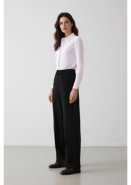 Afra x Defacto Wide Leg Kumaş Pantolon Üç Cepli Normal Bel Standart Boy E5970AX25SP fırsatları