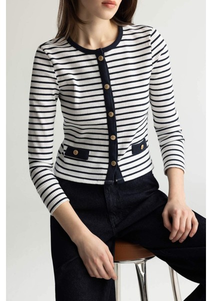 Slim Fit Dar Kesim Bisiklet Yaka Çizgili Uzun Kollu Hırka E4964AX25SP fırsatları